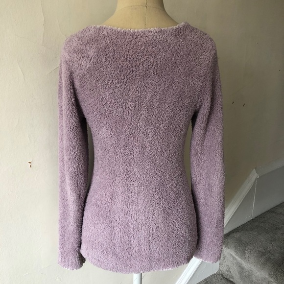 SOLDBarefoot Dreams CozyChic Pullover V-Neck Sweat - Picture 3 of 9